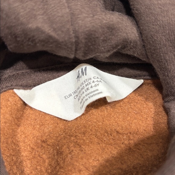 H&M Sweatshirt - Picture 2 of 2